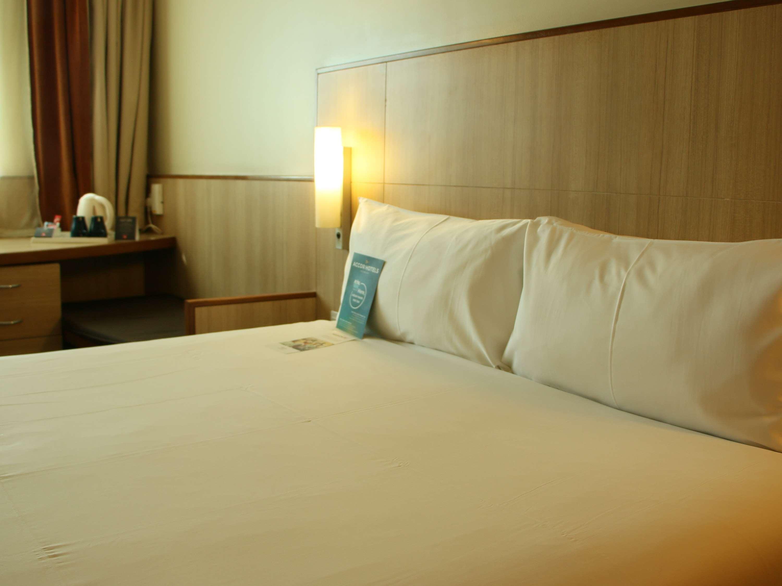 Ibis Al Barsha Hotel Dubai Eksteriør billede